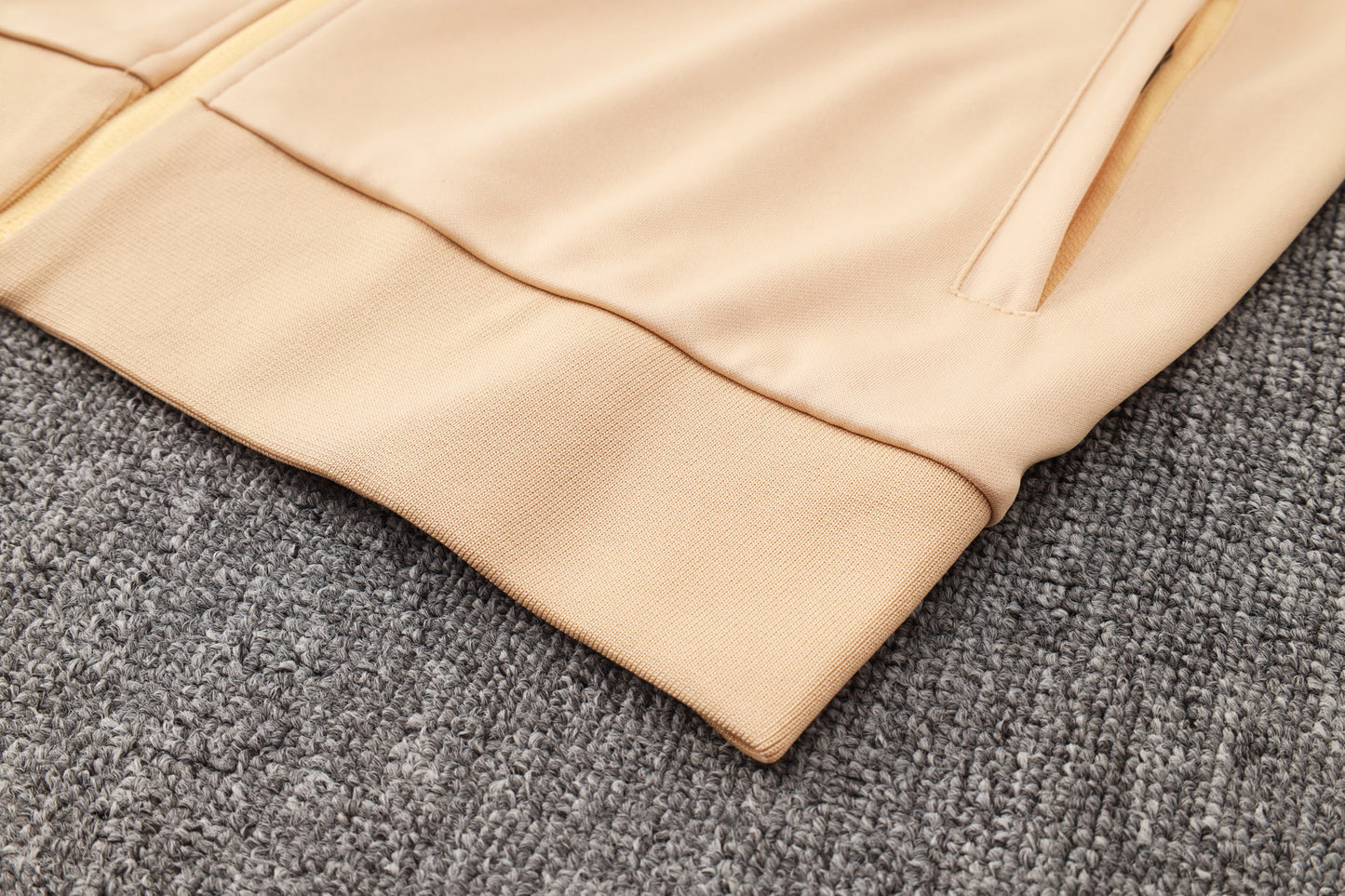 Chandal Barcelona 24-25, cremallera completa, Modelo 3