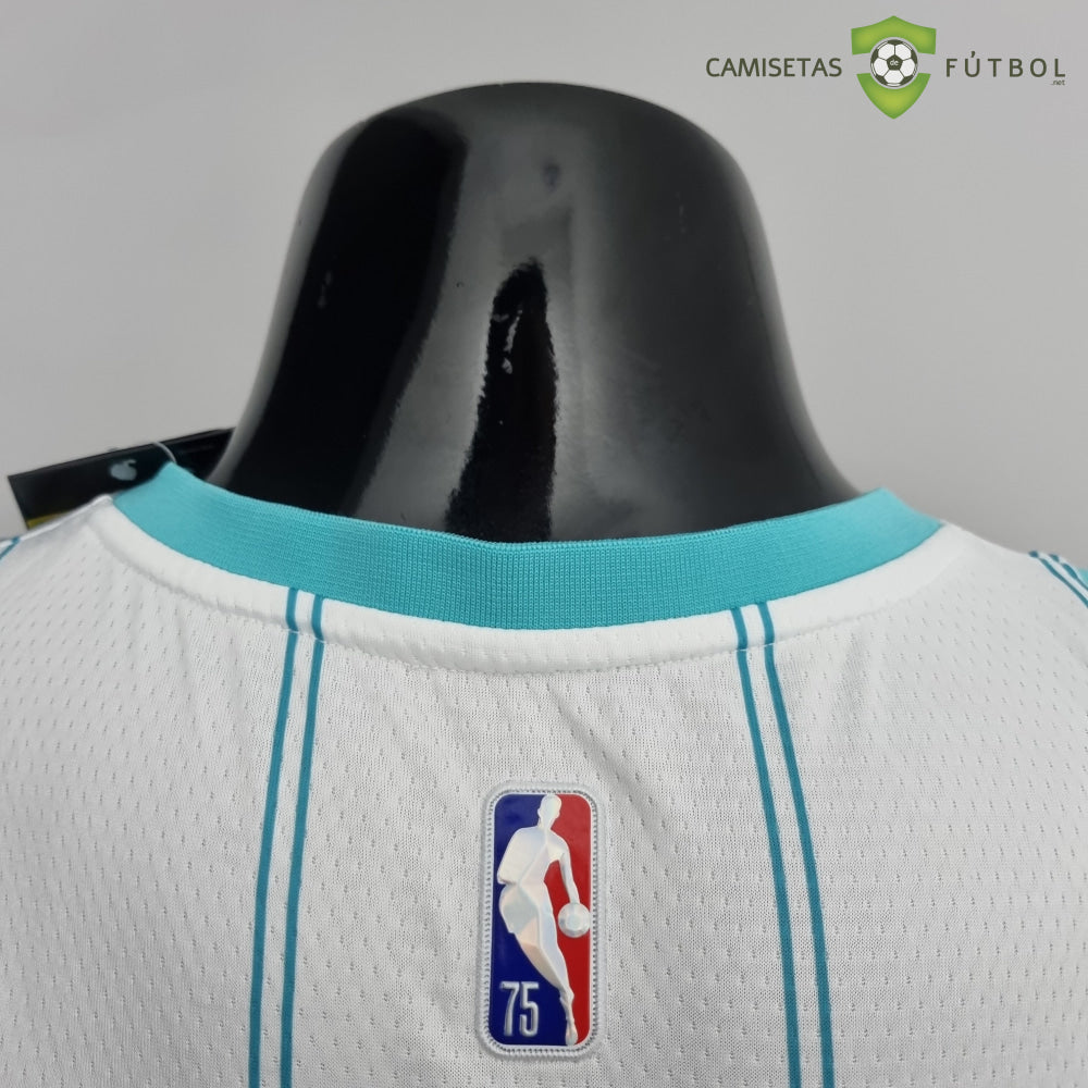 Camiseta Charlotte Hornets 21-22 - Kelly Oubre Jr. 12 Blanco Rayas Nba