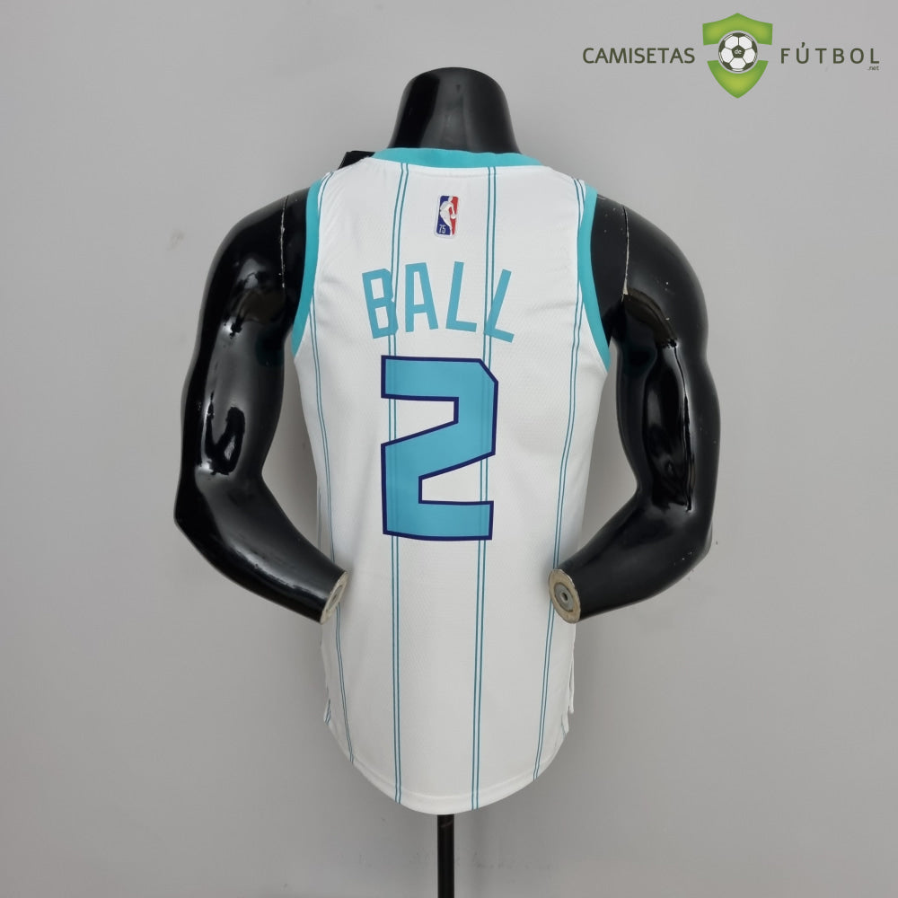Camiseta Charlotte Hornets 21-22 - Lamelo Ball 2 Blanco Rayas Nba