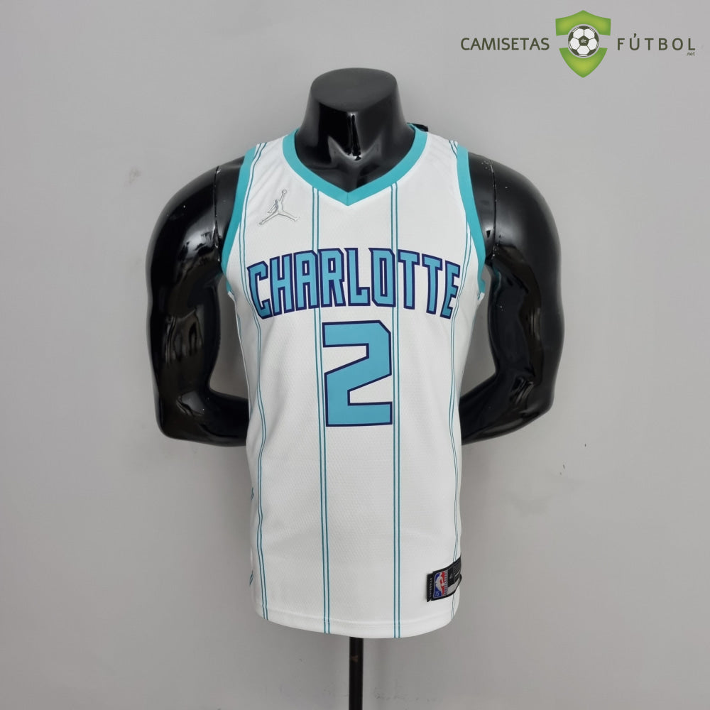 Camiseta Charlotte Hornets 21-22 - Lamelo Ball 2 Blanco Rayas Nba