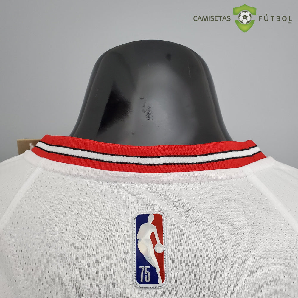 Camiseta Chicago Bulls 21-22 - Demar Derozan 11 Blanco Nba