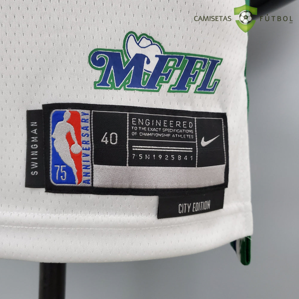 Camiseta Dallas Mavericks 21-22 - Luka Doncic 77 Blanco Verde Nba